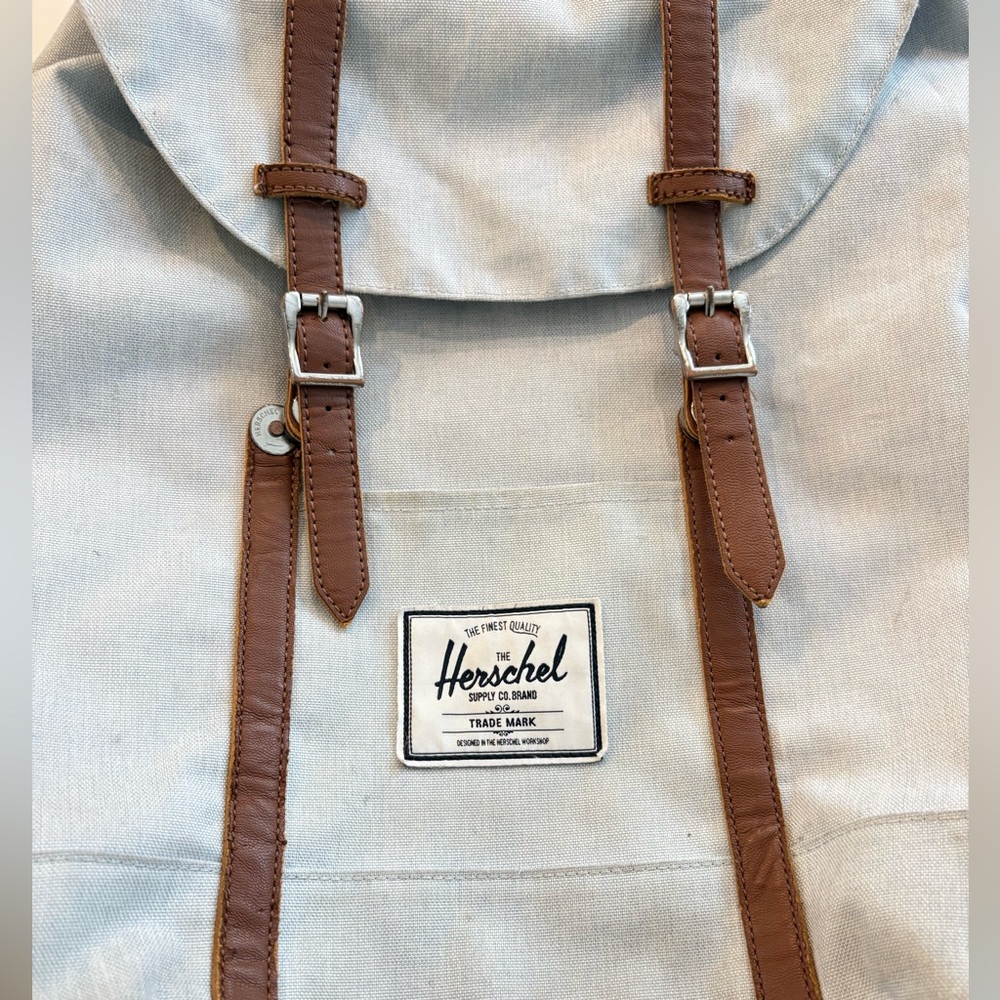 Herschel Retreat Backpack 23L Light Grey Tan Leather Straps Laptop School Travel - Picture 5 of 8